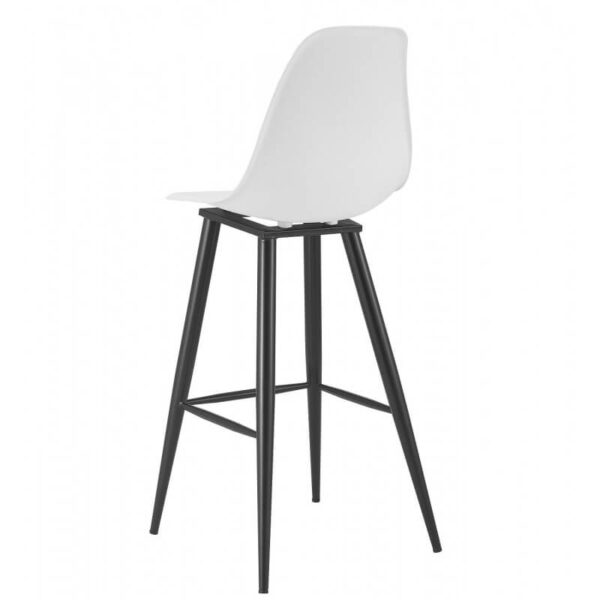 Taburete alto Cluny blanco con patas negras, respaldo alto y apoya pies. Diseño cómodo y elegante para cocinas y barras.
