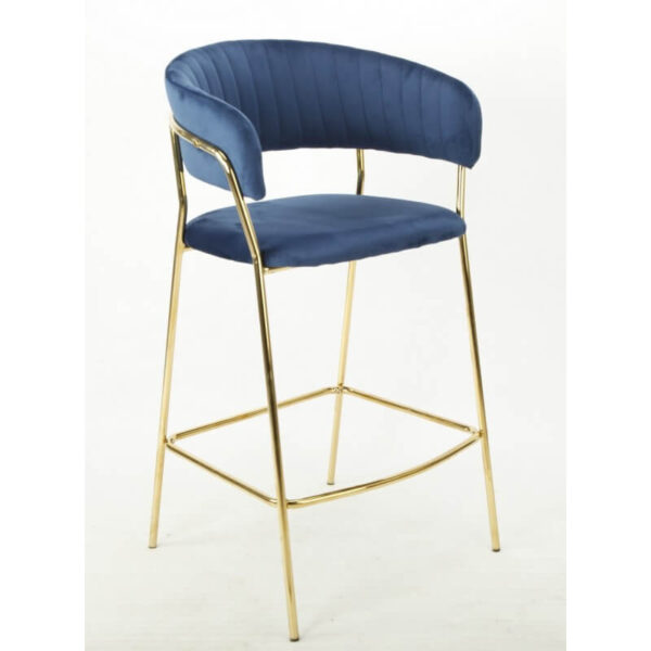 Taburete alto terciopelo azul con estructura metálica cromada dorada, perfecto para espacios modernos.