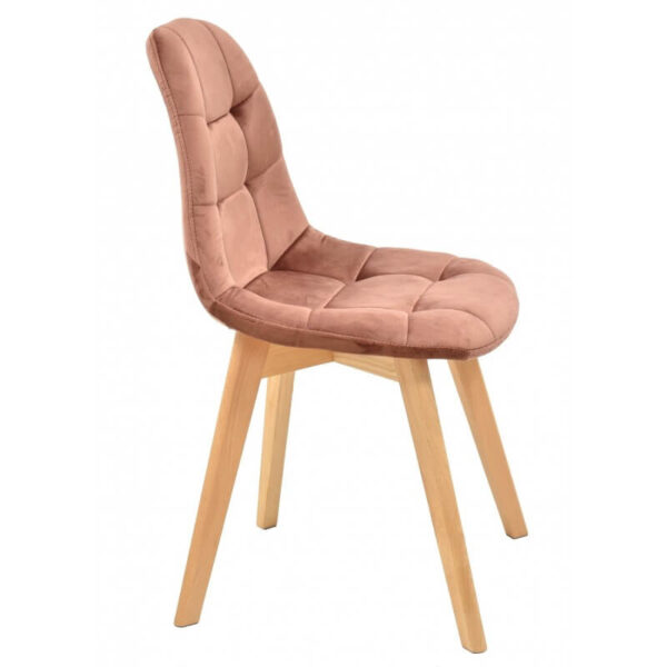 Silla de comedor tapizada en velvet con base de madera de haya, ideal para comedores modernos y elegantes.