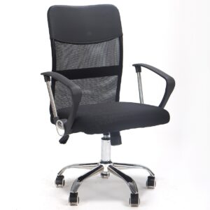 Silla de oficina Discover New 64 negro similpiel con respaldo en malla y base cromada regulable